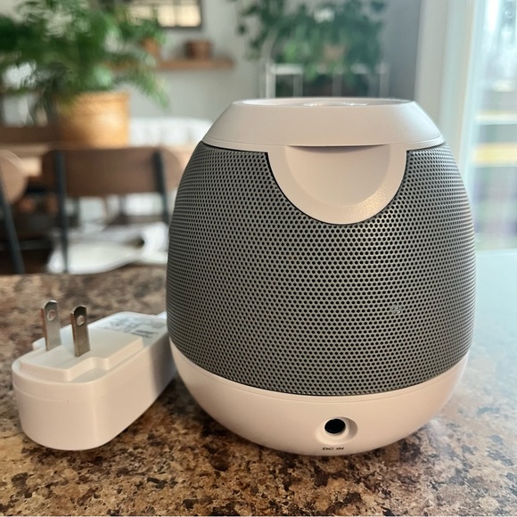 MyBaby Sound Machine & Projector – Excellent Condition! - Picture 2 of 2